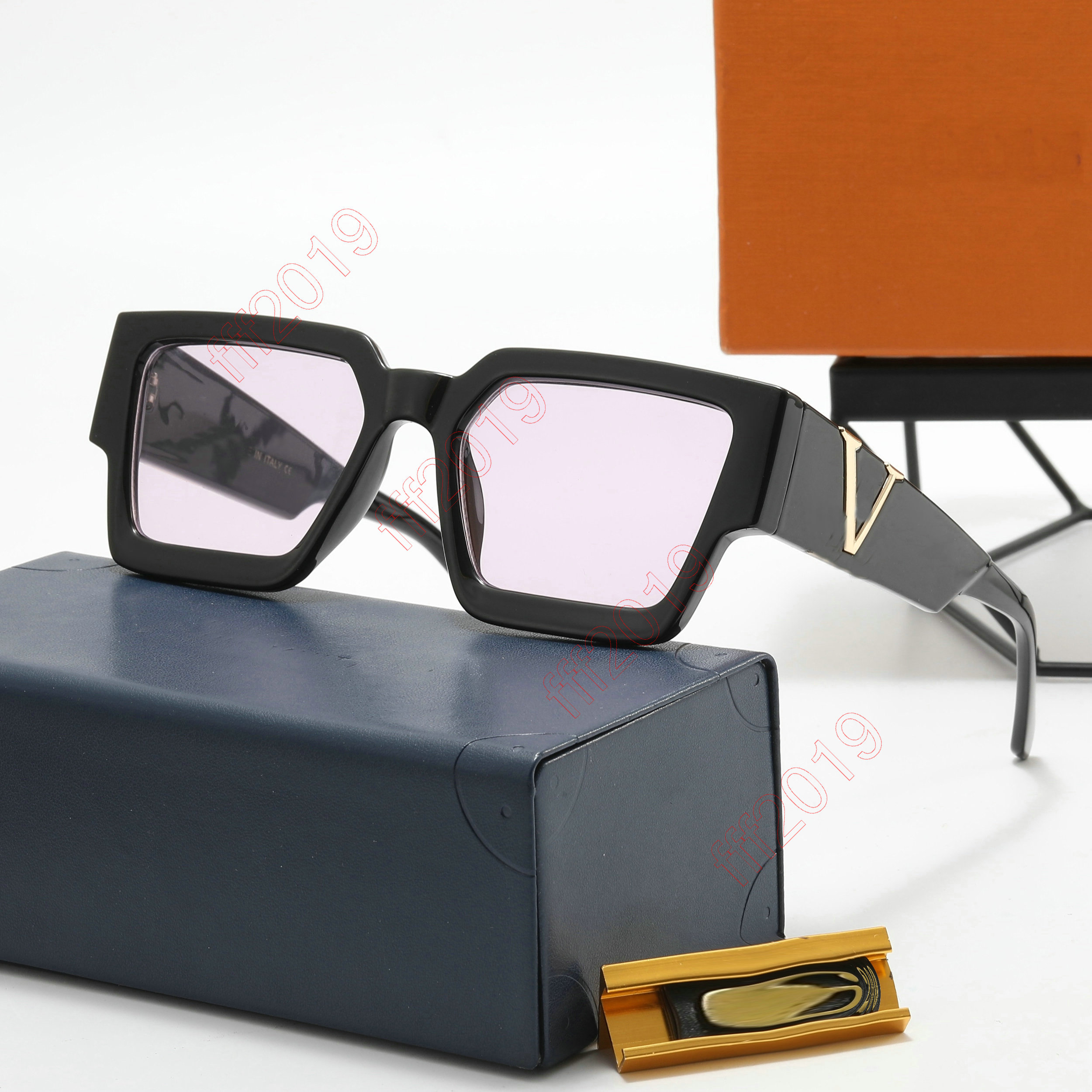 2022 Clash Square Sunglasses Flat Top Sunglasses Men Women Brand Designer Shades Gradient Match Sun Glasses Men Cool Mirror Evidence Glasses Lunette De Soleil 658
2022 Clash Square Sunglasses Flat Top Sunglasses Men Women Brand Designer Shades Gradient Match Sun Glasses Men Cool Mirror Evidence Glasses Lunette De Soleil 658