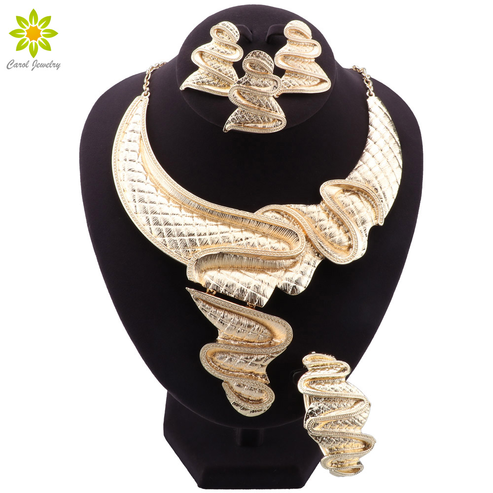 Hot Selling Fashion Wedding Gold Plated Necklace Earrings Bracelet Ring Set Elegant Luxury Ladies Party Jewelry Set
Hot Selling Fashion Wedding Gold Plated Necklace Earrings Bracelet Ring Set Elegant Luxury Ladies Party Jewelry Set