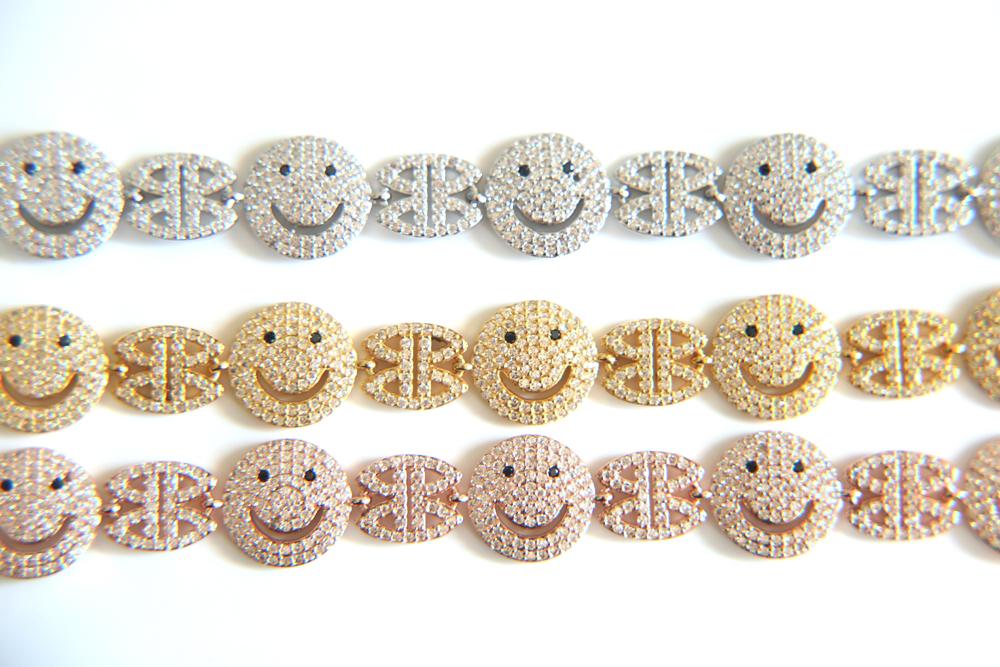 Charm Bracelets Brand Woman 2022 Sparking Micro Pave Clear Zirconia Happy Face Link Chain Unique Stylish BraceletCharm