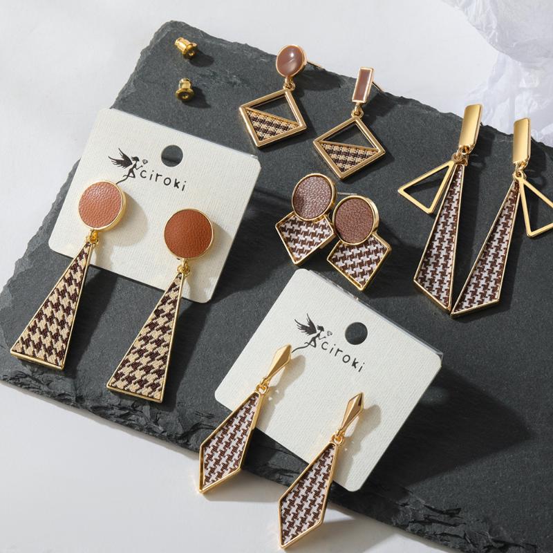 Dangle & Chandelier Korean Geometric Square Lattice Drop Earrings For Women Fashion Vintage Leather Fabric Hanging Earring 2022 JewelryDangl
Dangle & Chandelier Korean Geometric Square Lattice Drop Earrings For Women Fashion Vintage Leather Fabric Hanging Earring 2022 JewelryDangl