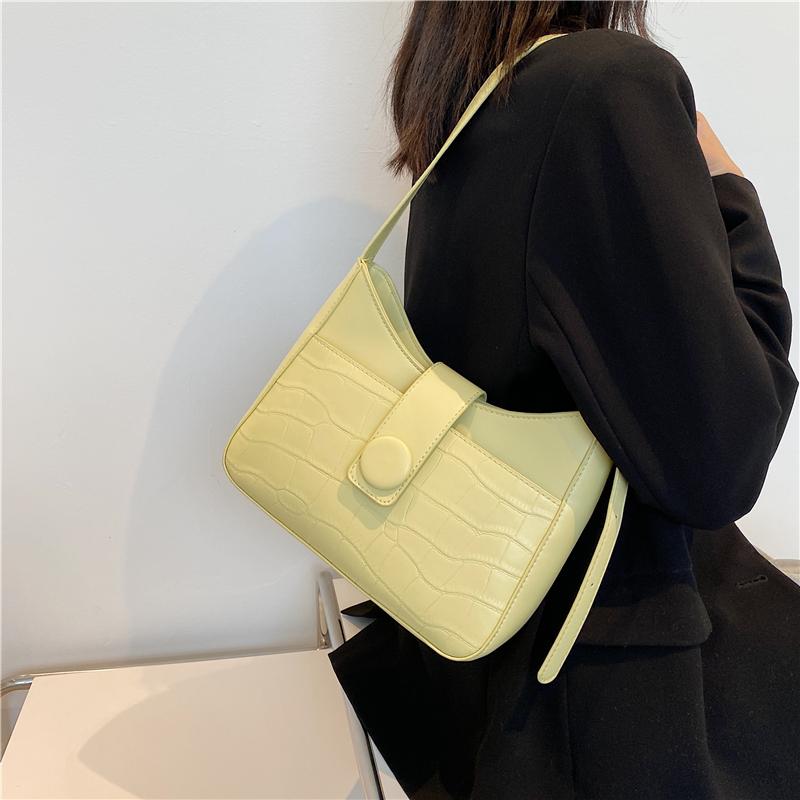 Evening Bags Stone Pattern Small PU Leather Crossbody Shoulder For Women 2022 Summer Luxury Fashion Brands Trendy Elegant Handbags, Black
Evening Bags Stone Pattern Small PU Leather Crossbody Shoulder For Women 2022 Summer Luxury Fashion Brands Trendy Elegant Handbags, Black