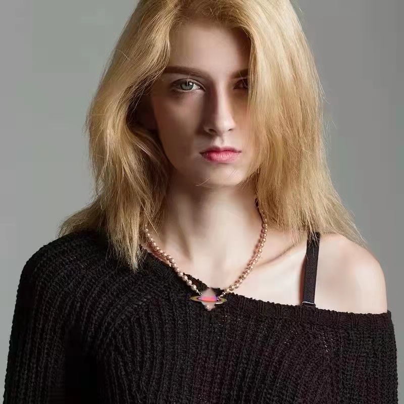 Designer high quality new women's necklace earth star pearl satellite collarbone chain punk flavor
Designer high quality new women's necklace earth star pearl satellite collarbone chain punk flavor