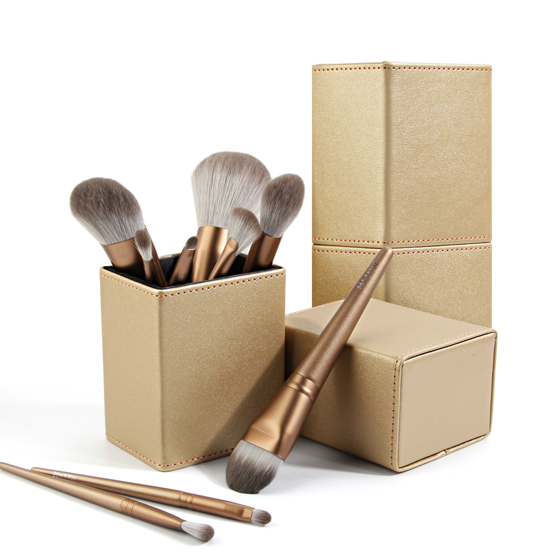 MAANGE Makeup Brushes Holder PU Leather Travel Cosmetic Bag Case Organizer Pens Tube Cup Container Solid Tool 220722
