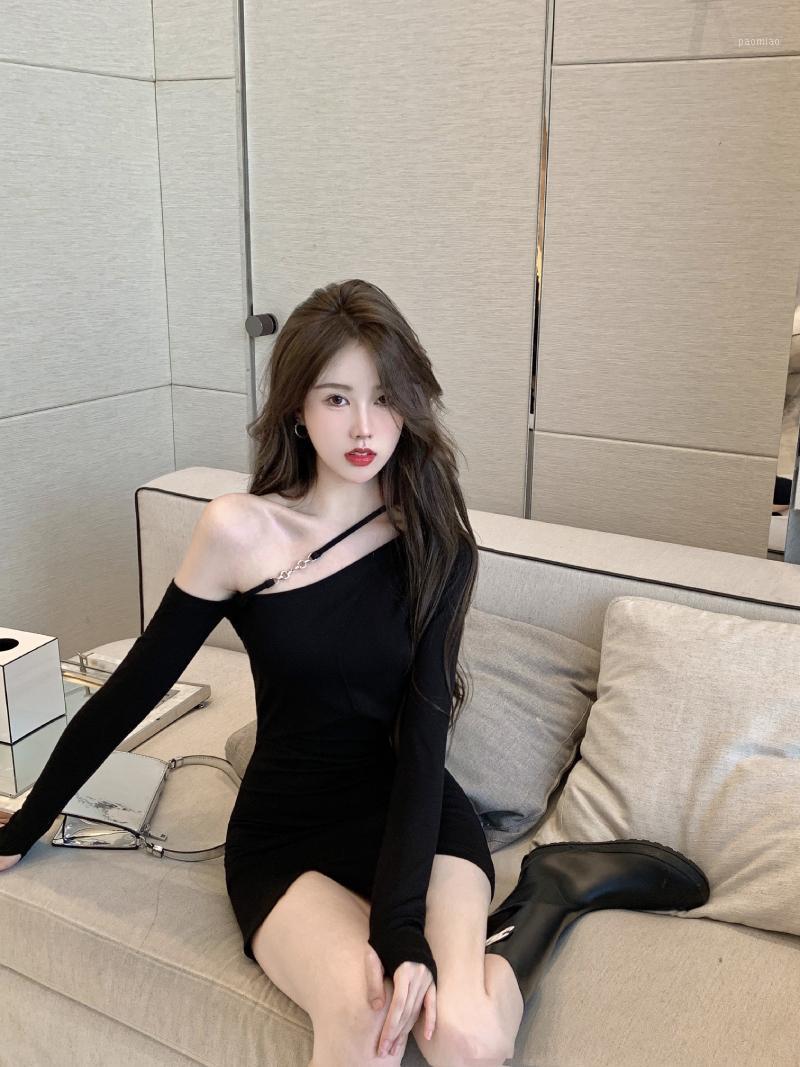 Casual Dresses FONELY FAIRY Preppy Autumn Black Diagonal Neck Off Shoulder Sexy Long Sleeve Slim Dress, Picture color
Casual Dresses FONELY FAIRY Preppy Autumn Black Diagonal Neck Off Shoulder Sexy Long Sleeve Slim Dress, Picture color
