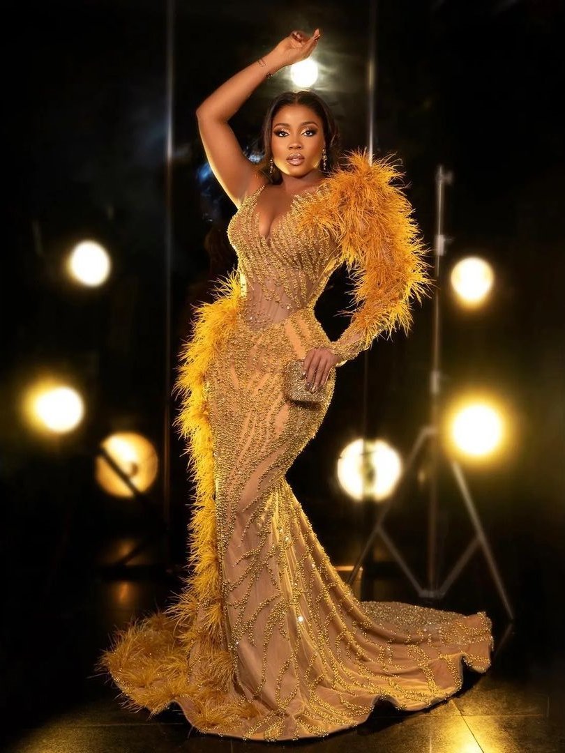Yellow Mermaid Prom Dresses Princess Lace Appliques Sequins One Long Sleeve Puff Tulle Lace Feather One Shoulder Floor Length Party Gowns Plus Size Cu