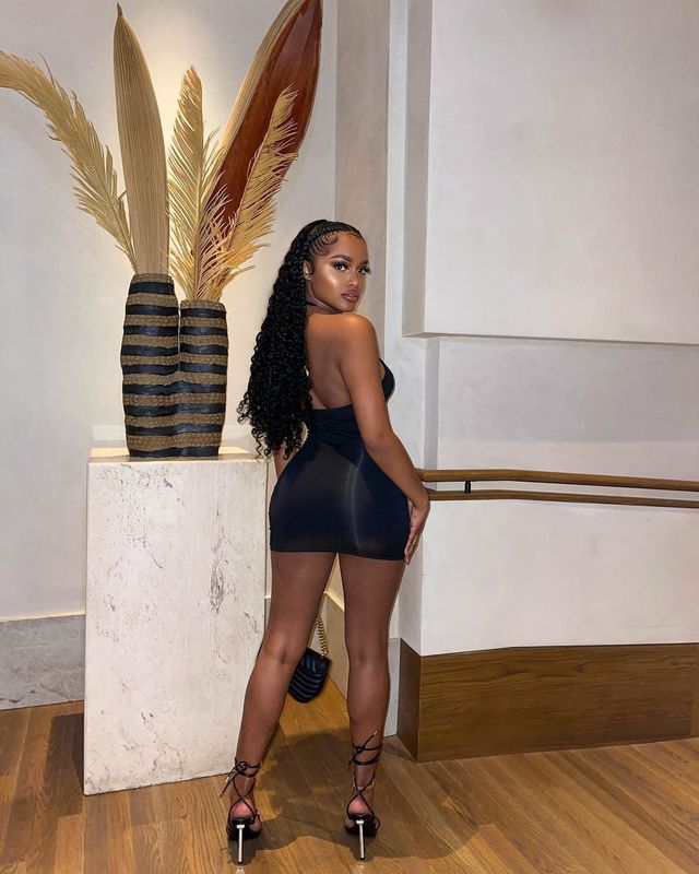 Sexy Hollow Mini Dresses Summer Women Solid Color Metal Chain Bodycon Sexy Sheath Women Black Dress Sleeveless Club Wea 220510