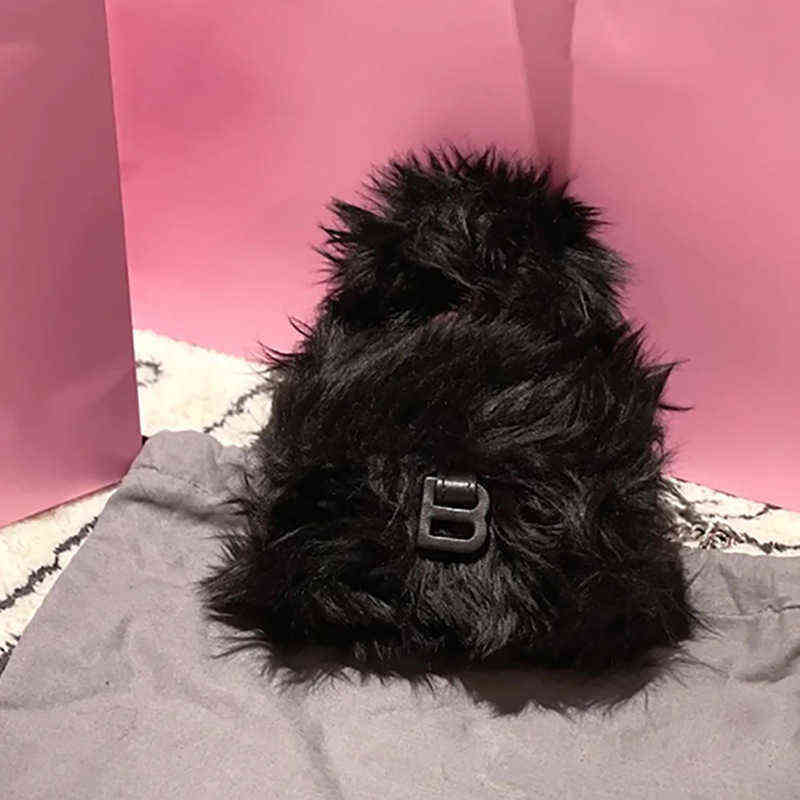 2021 Winter New Luxury Design Fashion Hourglass Pink Plush Faux Fur Bag Female Portable Single-shoulder Diagonal Clutch Satchels G220422, Black mini
2021 Winter New Luxury Design Fashion Hourglass Pink Plush Faux Fur Bag Female Portable Single-shoulder Diagonal Clutch Satchels G220422, Black mini