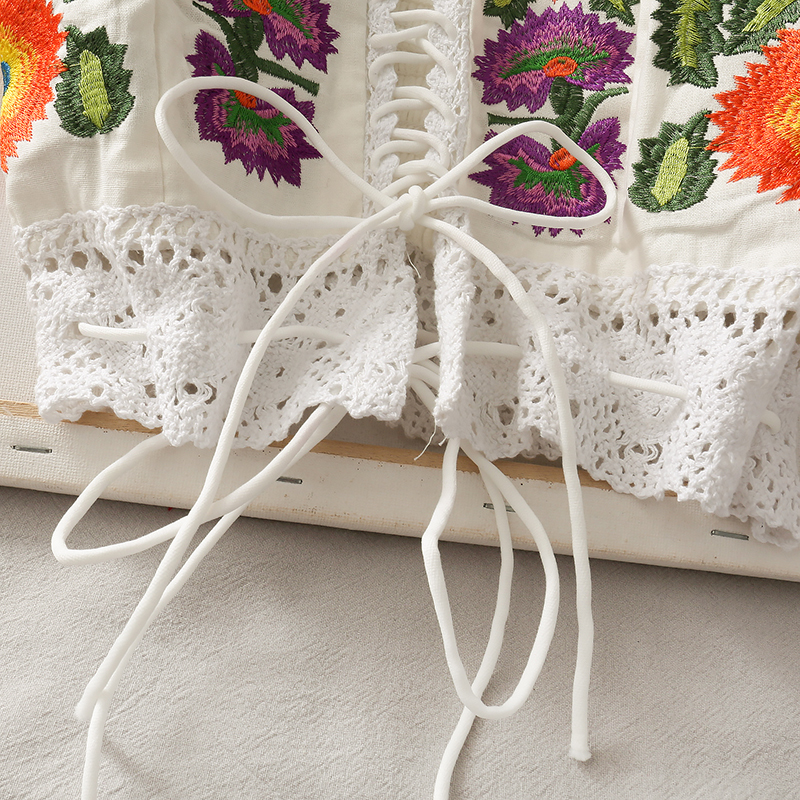 Boho Embroidery Flower Women Tanks Camis Sleeveless Bandage Knitted Fashion Summer Vest Short Slim Chic Lady Tops Y1130 220325