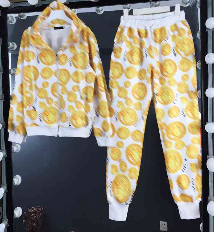 Womens Two Piece Pants Stylish Classic Letter Logo Print Zip Cardigan Jacket With Sports Trousers Designer Women Clothing
Womens Two Piece Pants Stylish Classic Letter Logo Print Zip Cardigan Jacket With Sports Trousers Designer Women Clothing