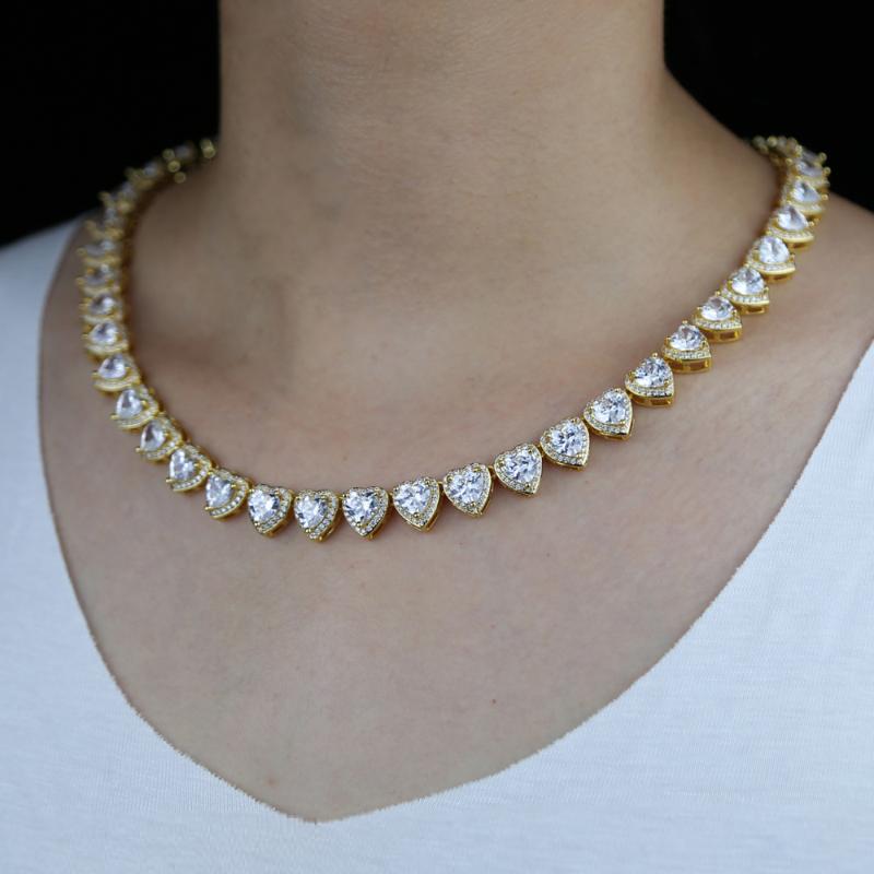 Chokers Iced Out Bling 5A Cubic Zirconia Heart CZ Cluster Necklace For Women Girlfriend Lover Tennis Chain Choker NecklaceChokers ChokersCho