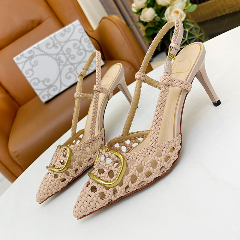 Summer Woven Dress Shoe Straw Sandals Genuine Leather Women Sandal Gold Square V Hardware High Heels Pointed Toe Buckle Slingbacks Sexy Womens Shoe Top Quality
Summer Woven Dress Shoe Straw Sandals Genuine Leather Women Sandal Gold Square V Hardware High Heels Pointed Toe Buckle Slingbacks Sexy Womens Shoe Top Quality