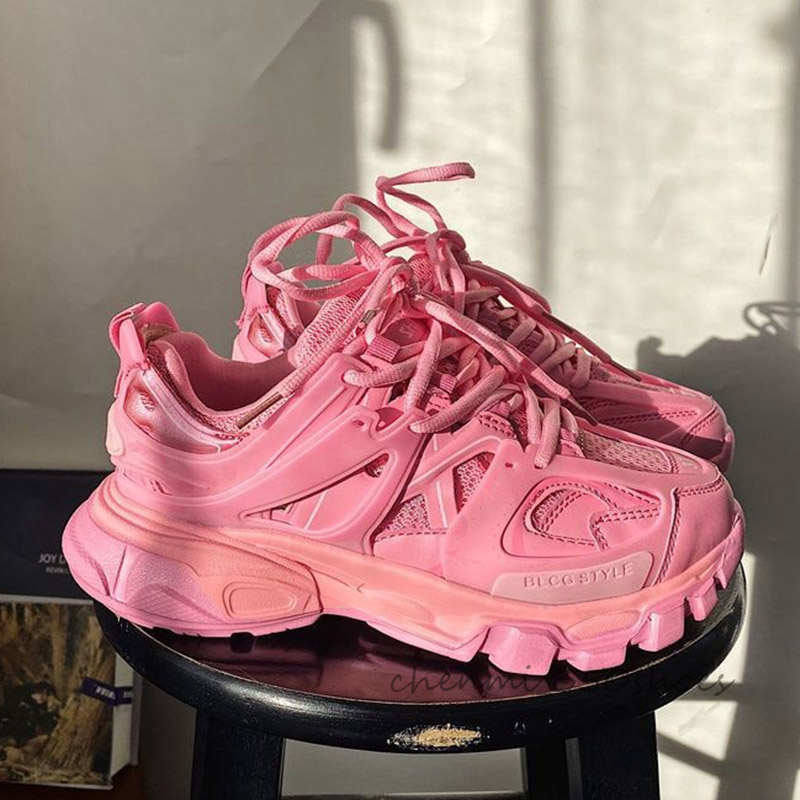 2022 Dirty Dad Shoes Triple S Track Trainers New Fashion Clunky Men and Women Designer Black Orange Ladies Walking Paris Shoe C88, # 5 36-40
2022 Dirty Dad Shoes Triple S Track Trainers New Fashion Clunky Men and Women Designer Black Orange Ladies Walking Paris Shoe C88, # 5 36-40