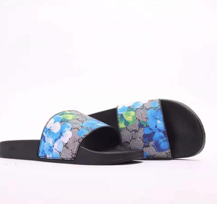 Men Women Slippers Sandals SHOES SLIDE SUMMER FASHION WIDE FLAT DKG SLIPPERY SLIPPER FLOP SIZE 36-46
Men Women Slippers Sandals SHOES SLIDE SUMMER FASHION WIDE FLAT DKG SLIPPERY SLIPPER FLOP SIZE 36-46