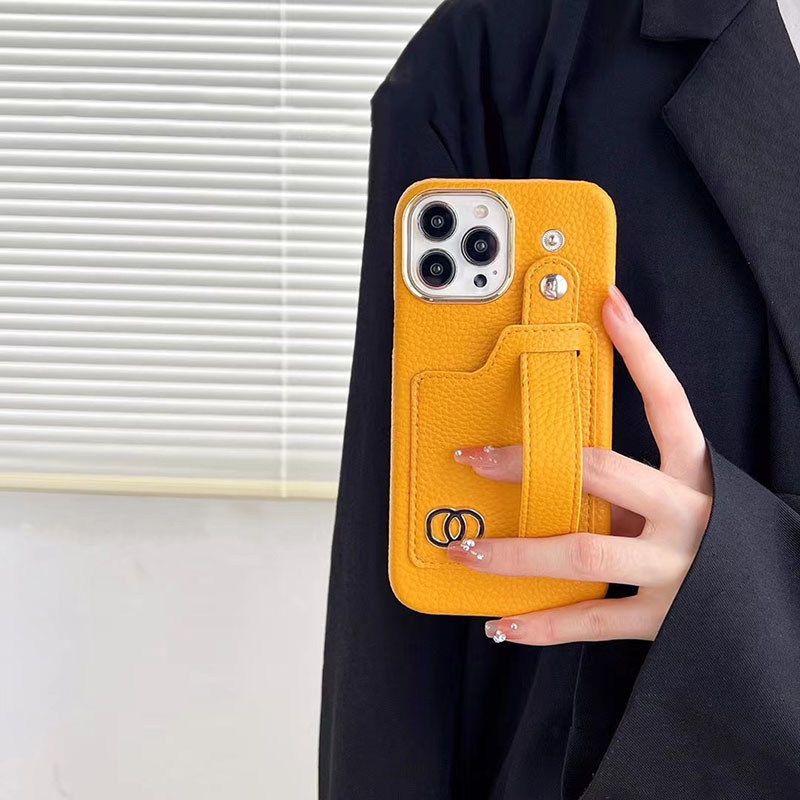Designer Luxury Phone Cases For Iphone 11 11 Promax 12 13 Pro Max Classic Fashion Brand Phones Cases With Wrist Straps D2206215Z, Black
Designer Luxury Phone Cases For Iphone 11 11 Promax 12 13 Pro Max Classic Fashion Brand Phones Cases With Wrist Straps D2206215Z, Black