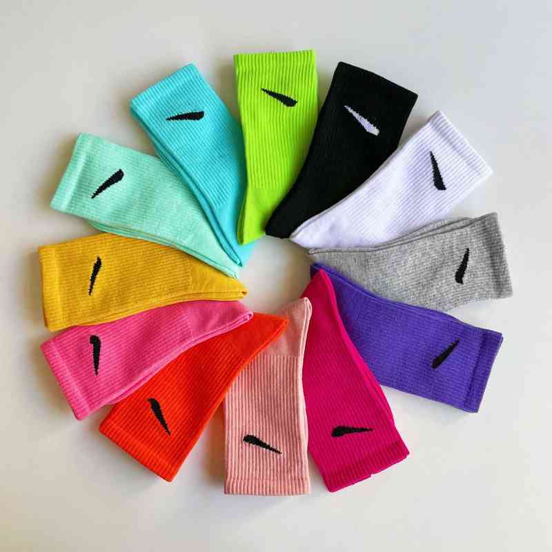 Men's Socks New trendy color NK hook versatile stockings children people fried Street men's and women's sports skateboard socks, Black
Men's Socks New trendy color NK hook versatile stockings children people fried Street men's and women's sports skateboard socks, Black