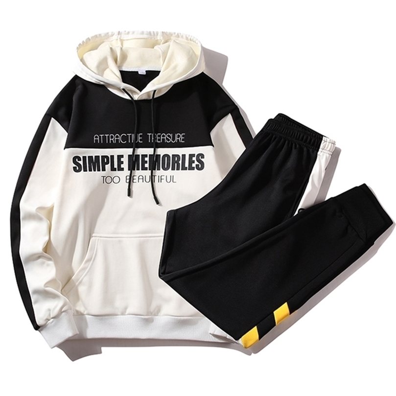 Hip Hop Tracksuit Set Men Fashion Streetwear Sweatsuits Men 2 Piece Set Hoodies Sweatpants Mens Printed Track Suit Set 201210