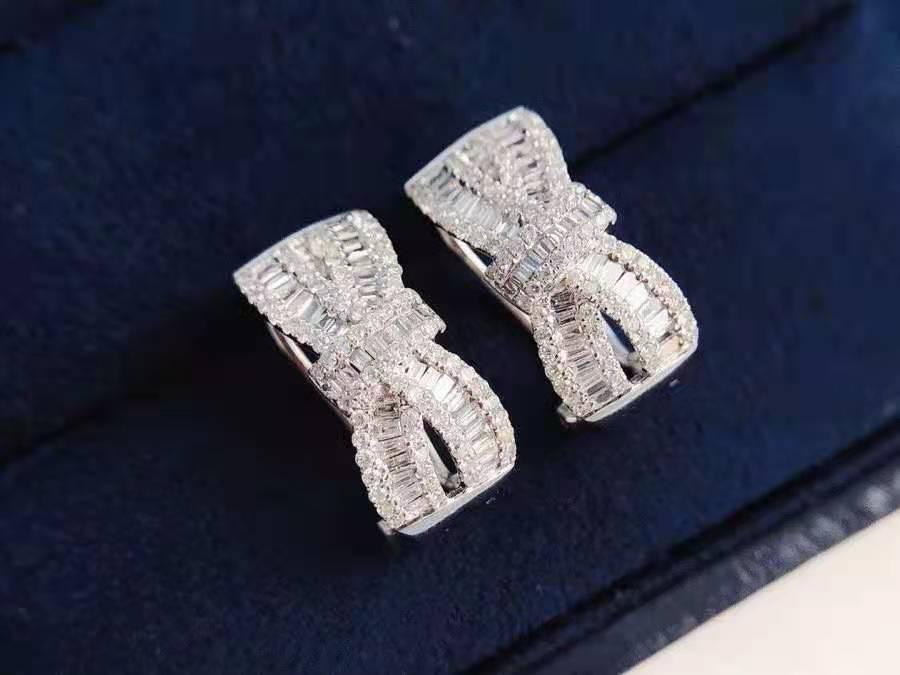 Clip-on & Screw Back Fashion Real Gold Au750/18k Bowknot/butterfly Knot Diamond Earring Jewelry For Lady&women&party&wedding&
Clip-on & Screw Back Fashion Real Gold Au750/18k Bowknot/butterfly Knot Diamond Earring Jewelry For Lady&women&party&wedding&