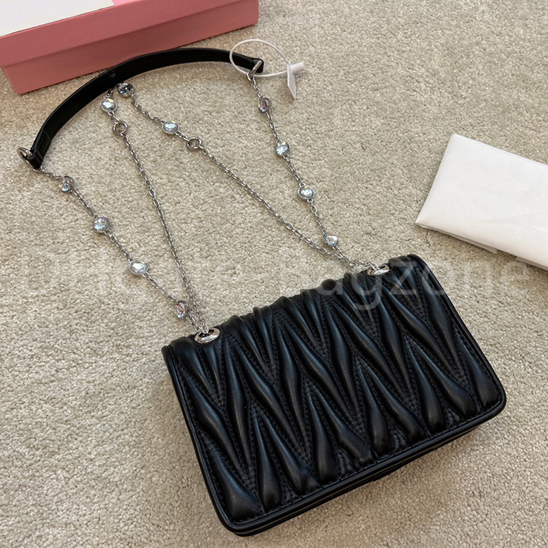 Designer Black Shoulder Bag Womens Pink Handbag Fashion Sheepskin Feature Small Arrow Versatile White Chain
Designer Black Shoulder Bag Womens Pink Handbag Fashion Sheepskin Feature Small Arrow Versatile White Chain