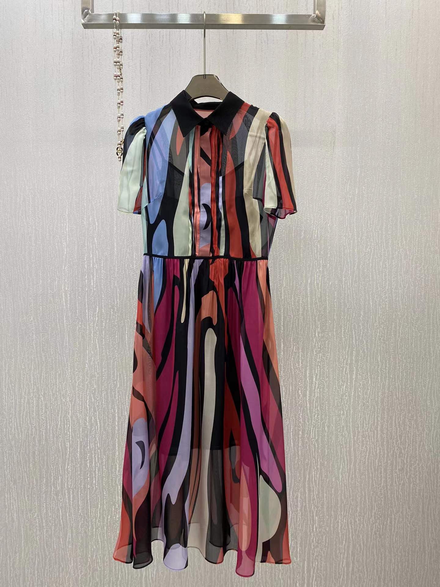 Brand Same Style Dress 2022 Summer Autumn Lapel Neck Short Sleeve Print Fashion Milan Runway Dresses Designer Dress 0613-1, Multi
Brand Same Style Dress 2022 Summer Autumn Lapel Neck Short Sleeve Print Fashion Milan Runway Dresses Designer Dress 0613-1, Multi