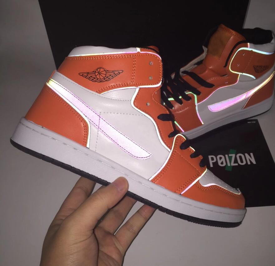 Jumpman 1 Mid SE Turf Orange Basketball Shoes 1s High Women Men Two yuan small buckle broken Sneakers shoe Sports DD6834 802 Dress Shoe, Customize
Jumpman 1 Mid SE Turf Orange Basketball Shoes 1s High Women Men Two yuan small buckle broken Sneakers shoe Sports DD6834 802 Dress Shoe, Customize