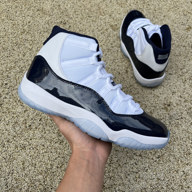 Shoes Authentic Jumpman 11 11S Basketball Shoe high Gym Retro Legend Midnight blue paint True Fiber Top Quality Outdoor, #1
Shoes Authentic Jumpman 11 11S Basketball Shoe high Gym Retro Legend Midnight blue paint True Fiber Top Quality Outdoor, #1