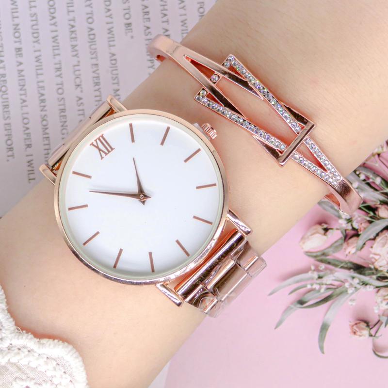 Wristwatches Fashion 2pcs Set Women Bracelet Watches Luxury Buckle Big Dial Rhinestone Watch Ladies Quartz Wrist Reloj Muj, Rose gold 1 set
Wristwatches Fashion 2pcs Set Women Bracelet Watches Luxury Buckle Big Dial Rhinestone Watch Ladies Quartz Wrist Reloj Muj, Rose gold 1 set