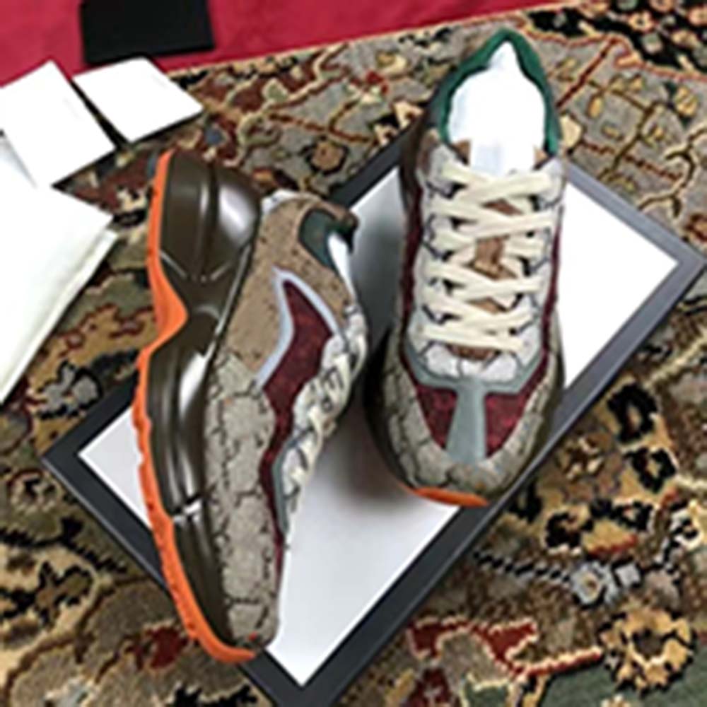 Designer Rhyton Shoes Beige Men Trainers Vintage Luxury Chaussures Ladies Shoe Fashion Sneakers Wave Mouth Sneaker With Box i88
Designer Rhyton Shoes Beige Men Trainers Vintage Luxury Chaussures Ladies Shoe Fashion Sneakers Wave Mouth Sneaker With Box i88