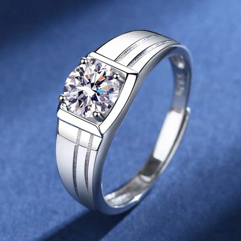 Cluster Rings Trendy 1ct D Color Round Moissanite Solitaire Ring Men Jewelry 925 Sterling Silver Diamond Adjustable Anniversary GiftCluster
Cluster Rings Trendy 1ct D Color Round Moissanite Solitaire Ring Men Jewelry 925 Sterling Silver Diamond Adjustable Anniversary GiftCluster