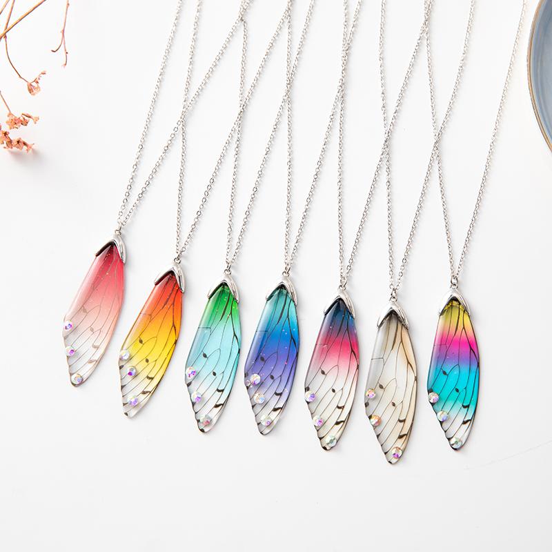Chokers Rainbow Gradient Clear Resin Butterfly Pendant Necklace For Women Girl Gold Color Alloy Simulation Wing Choker Necklaces Gifts
Chokers Rainbow Gradient Clear Resin Butterfly Pendant Necklace For Women Girl Gold Color Alloy Simulation Wing Choker Necklaces Gifts
