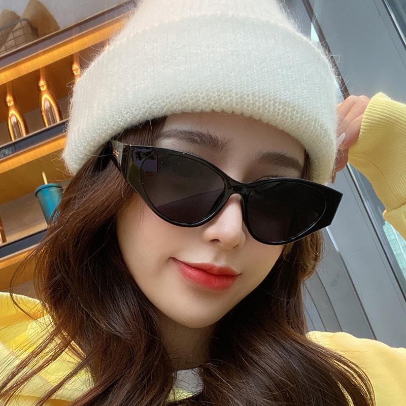 Sunglasses Vintage Orange Red Polygon Square For Women Elegant Small Sun Glasses Men Hip Hop Uv400 Eyewear Shades, White;black
Sunglasses Vintage Orange Red Polygon Square For Women Elegant Small Sun Glasses Men Hip Hop Uv400 Eyewear Shades, White;black