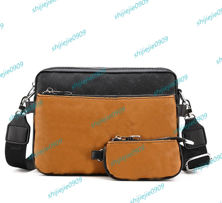 Handbags Men Leather TRIO Messenger Bags Luxury Shoulder Bag Make up Bag Designer Handbag Tote Man's bag 2022, Add shipping fee
Handbags Men Leather TRIO Messenger Bags Luxury Shoulder Bag Make up Bag Designer Handbag Tote Man's bag 2022, Add shipping fee