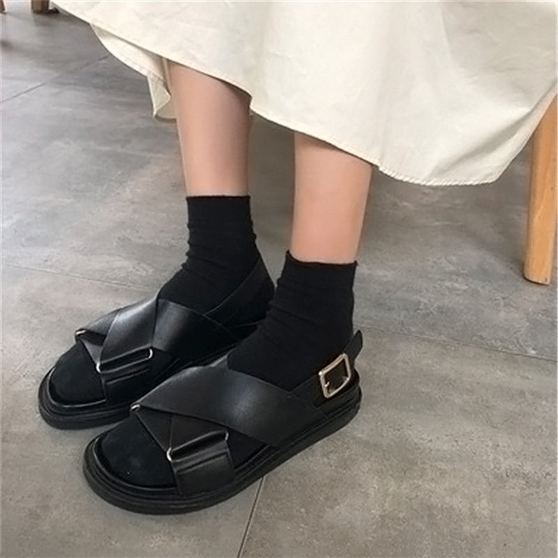 Harajuku Gothic Summer Platform Sandals For Women Fashion Beach Casual Shoes Rome Gladiator Punk Black Buckle Strap Flats 220616
Harajuku Gothic Summer Platform Sandals For Women Fashion Beach Casual Shoes Rome Gladiator Punk Black Buckle Strap Flats 220616