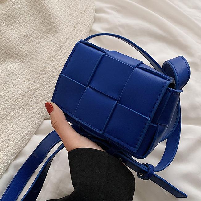 Evening Bags Woven Mini Flap Crossbody Bag 2022 PU Leather Women's Designer Handbag Shoulder Messenger Clutch Purses, Green
Evening Bags Woven Mini Flap Crossbody Bag 2022 PU Leather Women's Designer Handbag Shoulder Messenger Clutch Purses, Green