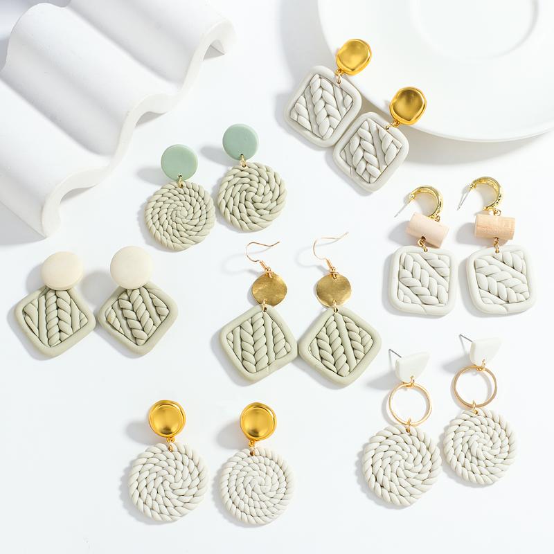 Dangle & Chandelier Lifefontier Cute Geometric Mutil Colors Braided Polymer Clay Earrings For Women 2022 Handmade Drop Earring Party Jewelry
Dangle & Chandelier Lifefontier Cute Geometric Mutil Colors Braided Polymer Clay Earrings For Women 2022 Handmade Drop Earring Party Jewelry
