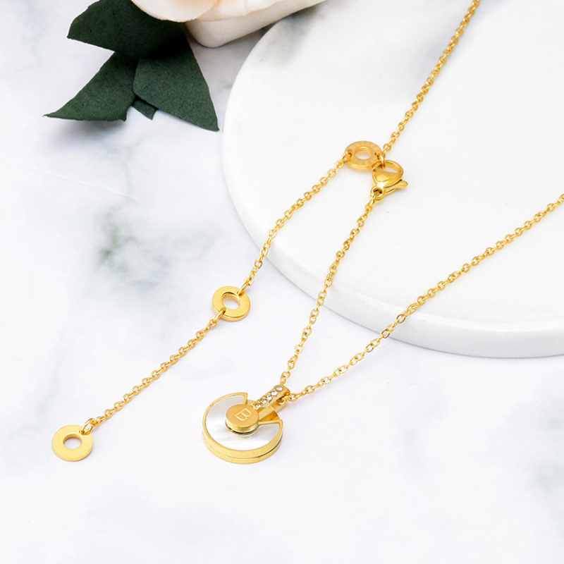 Round Shell Pendant Necklace Gold Plated Stainless Steel Jewelry for Women