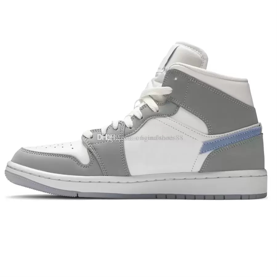 Jumpman 1 Mid Wolf Grey Aluminum Basketball shoes 1s Mens Womens shoe Sneakers for size 36-46 SKU BQ6472 105, 19
Jumpman 1 Mid Wolf Grey Aluminum Basketball shoes 1s Mens Womens shoe Sneakers for size 36-46 SKU BQ6472 105, 19
