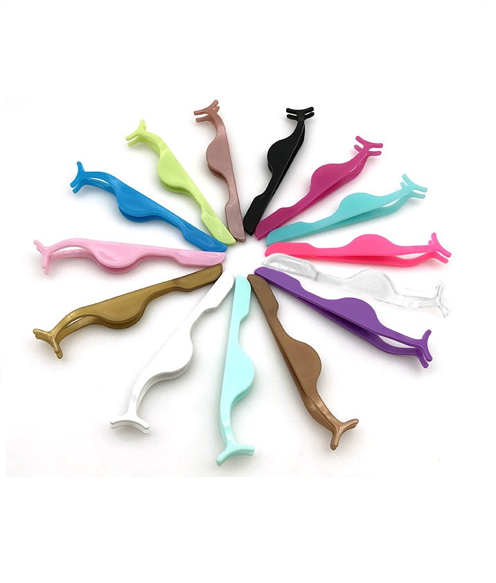 Multi-function Eyelash curler Eyelash clips Tweezers plastic False eyelashes Eye Lash Clip Beauty Makeup Tool with opp bag
Multi-function Eyelash curler Eyelash clips Tweezers plastic False eyelashes Eye Lash Clip Beauty Makeup Tool with opp bag
