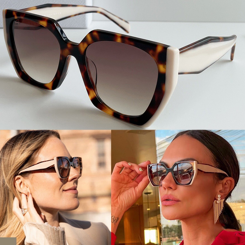 Occhiali Eyewear Collection Sunglasses Mens Womens SPR 15W-F Lenti Moro Sfumato Opacizzato Unique Rectangular Frame Acetate Lunettes with Original Box
Occhiali Eyewear Collection Sunglasses Mens Womens SPR 15W-F Lenti Moro Sfumato Opacizzato Unique Rectangular Frame Acetate Lunettes with Original Box