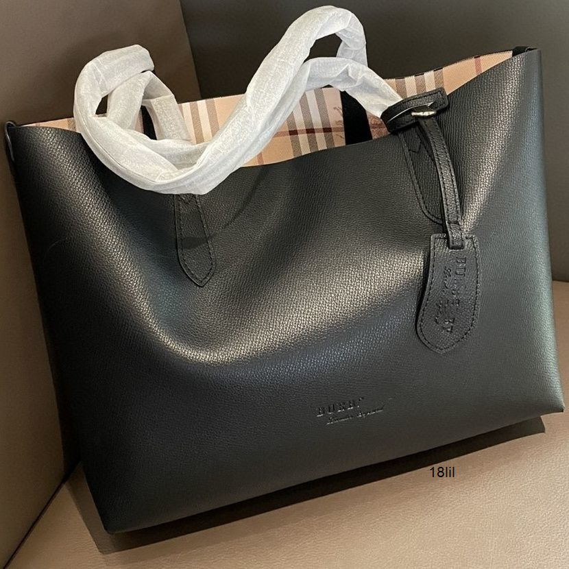 Designer Burbrerys Woman Handbags Classic temperament doublesided shopping large capacity armpit handle mother Mommy practical 18lil, Black
Designer Burbrerys Woman Handbags Classic temperament doublesided shopping large capacity armpit handle mother Mommy practical 18lil, Black