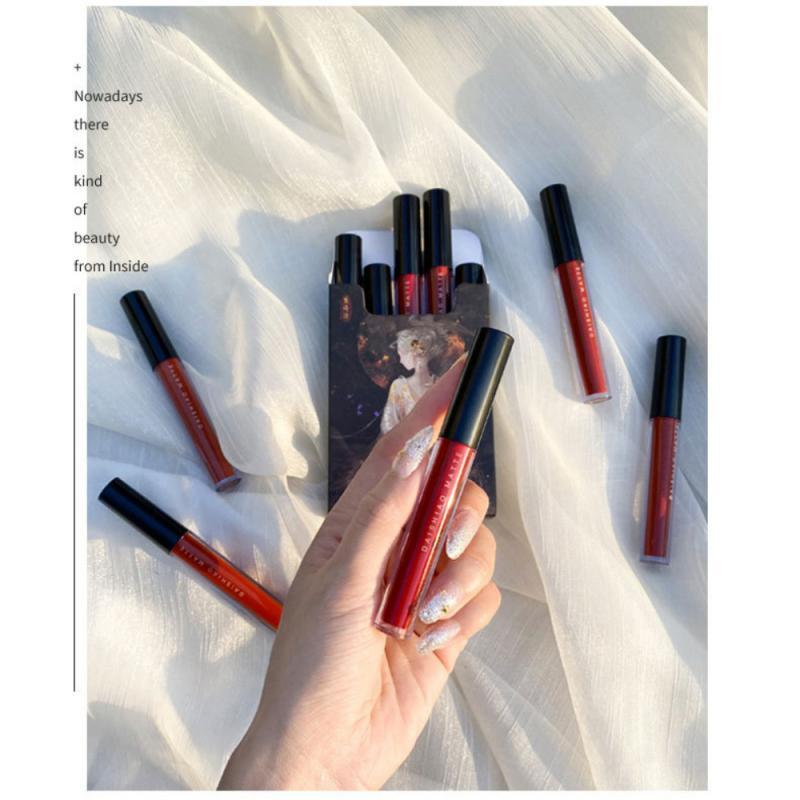 Lip Gloss 5 Pcs/Set Stuks Sigaret Vorm Lipstick Matte Waterdichte Rook Buis Lippenstift Fluwelen Rode Tint MaLangdurige QBMY, 01 
Lip Gloss 5 Pcs/Set Stuks Sigaret Vorm Lipstick Matte Waterdichte Rook Buis Lippenstift Fluwelen Rode Tint MaLangdurige QBMY, 01