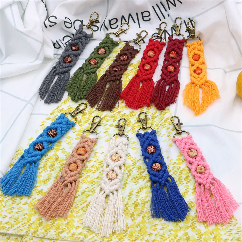 Bohemian Tassel keychain wood bead Macrame Key Chain Handmade Cotton Thread keyRing Bag Charm Gifts for Women Accessories 477 H1
Bohemian Tassel keychain wood bead Macrame Key Chain Handmade Cotton Thread keyRing Bag Charm Gifts for Women Accessories 477 H1