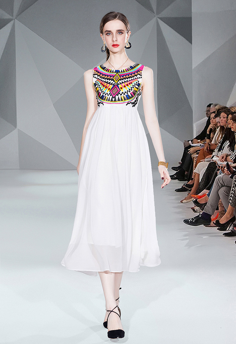 Summer Fashion Beach Holiday Dress Chiffon Materials Women Sequins and Beading Long Vestidos Embroidery Sliming Dresses, As picture
Summer Fashion Beach Holiday Dress Chiffon Materials Women Sequins and Beading Long Vestidos Embroidery Sliming Dresses, As picture