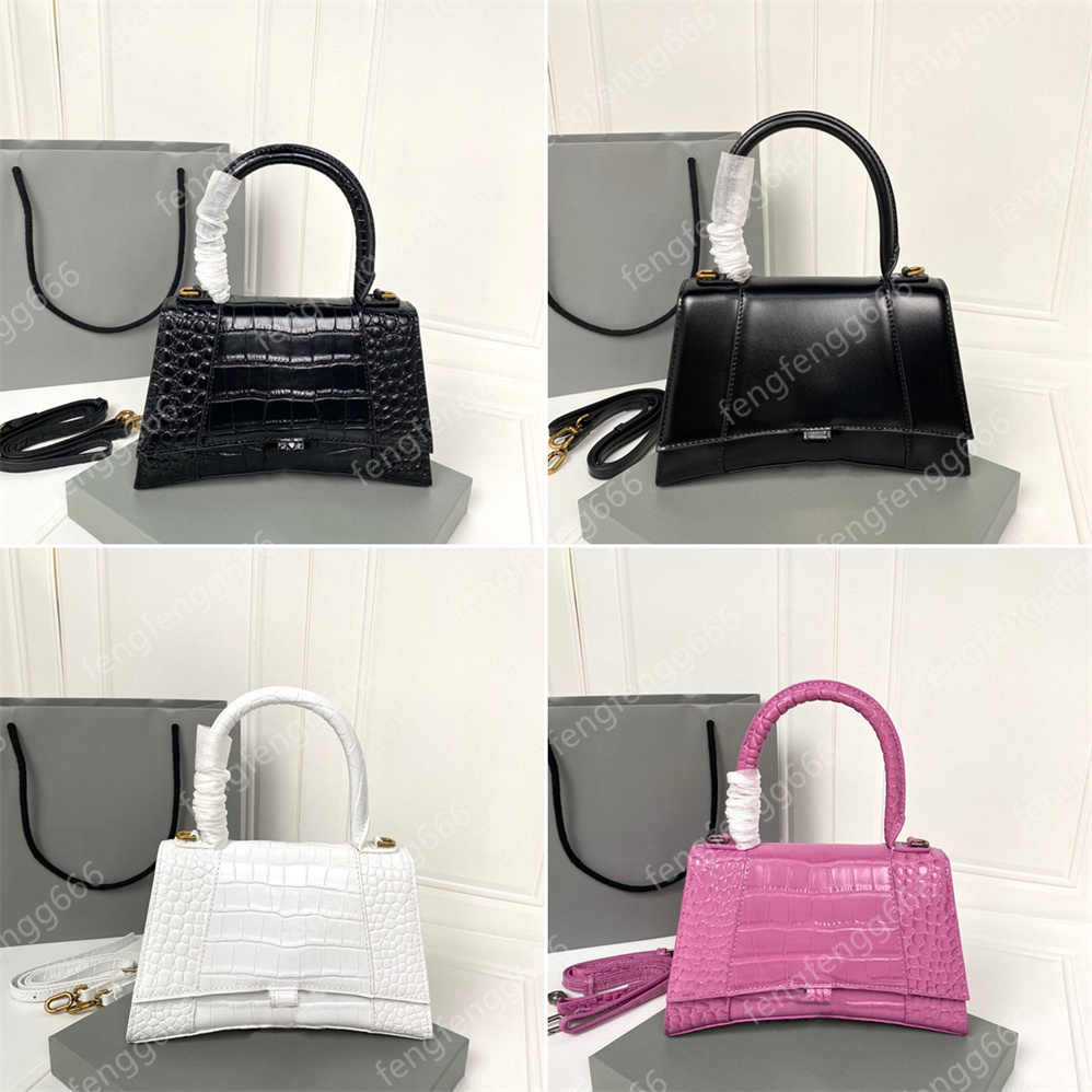 5A Top handbag designer wallet shoulder cross bag wallet handbag half moon tramp buckle Mini pure crocodile single handle handbag women's luxury handbags, Box
5A Top handbag designer wallet shoulder cross bag wallet handbag half moon tramp buckle Mini pure crocodile single handle handbag women's luxury handbags, Box