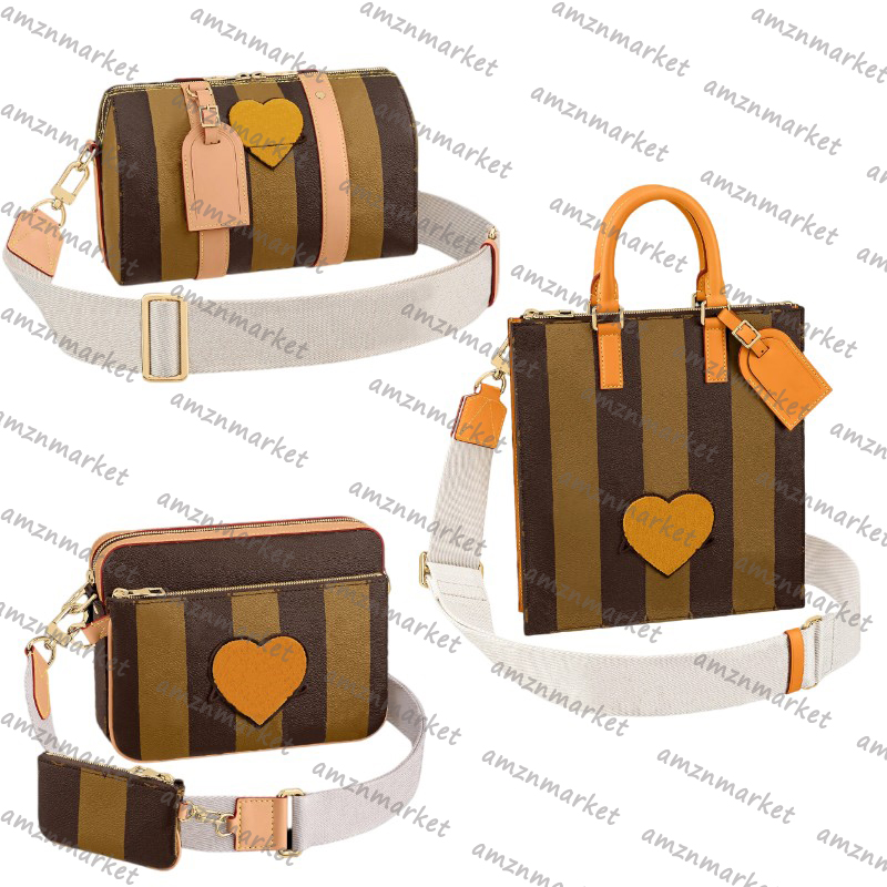 M45969 Top Handle Bag Designer Men's Women's Coated Canvas Leather Heart Patch Embroidery Metal Button Shoulder Crossbody Bags Handbag Purse Wallet, Red
M45969 Top Handle Bag Designer Men's Women's Coated Canvas Leather Heart Patch Embroidery Metal Button Shoulder Crossbody Bags Handbag Purse Wallet, Red