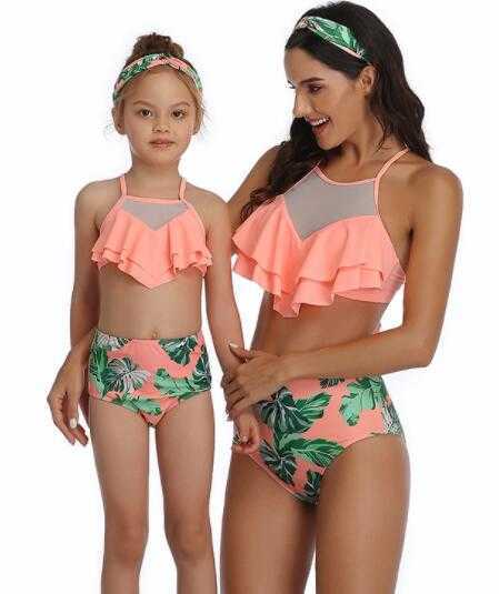 2020 sports parent child swiwear Swimsuit Bikini suit split kids women girls children sexy yakuda flexible stylish Leopard Print bikini sets
2020 sports parent child swiwear Swimsuit Bikini suit split kids women girls children sexy yakuda flexible stylish Leopard Print bikini sets