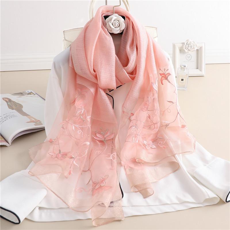 Scarves Silk Wool Scarf Embroidered Women Fashion Shawls And Wraps Lady Travel Pashmina High Quality Winter WholesaleScarves
Scarves Silk Wool Scarf Embroidered Women Fashion Shawls And Wraps Lady Travel Pashmina High Quality Winter WholesaleScarves