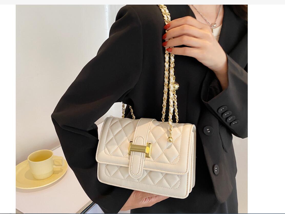 DA34 Womens designer handbag luxury should bag fashion tote purse wallet crossbody bags backpack Small chain Purses Free shopping, Black
DA34 Womens designer handbag luxury should bag fashion tote purse wallet crossbody bags backpack Small chain Purses Free shopping, Black