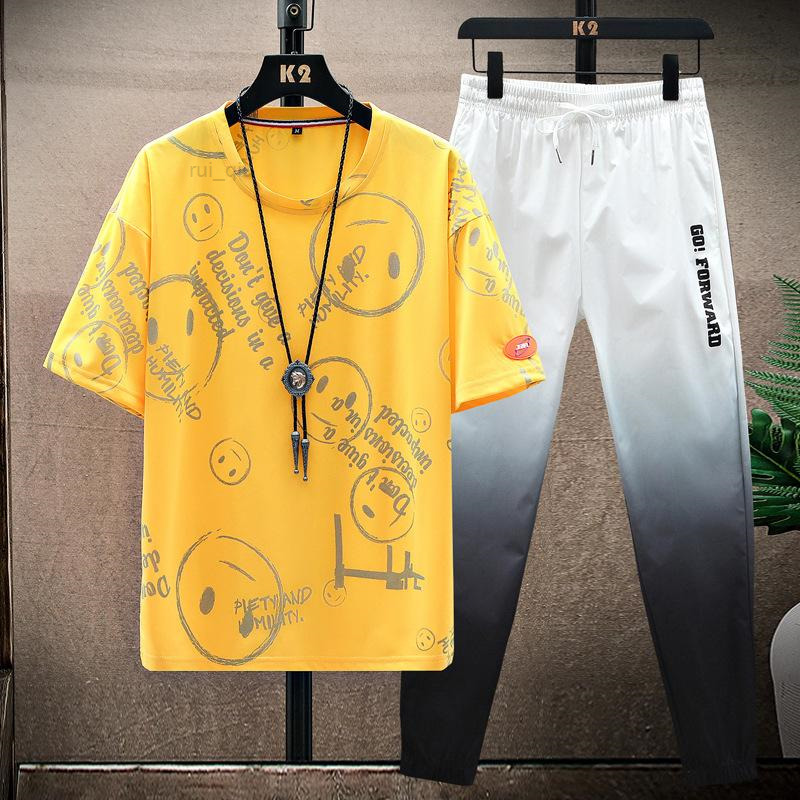 Tracksuits Ruffian Men's Handsome Men's Suit Summer 2022 Style With A Round-necked Short-sleeved T-shirt Trend Of Casual Fashion PanMen', Yellow
Tracksuits Ruffian Men's Handsome Men's Suit Summer 2022 Style With A Round-necked Short-sleeved T-shirt Trend Of Casual Fashion PanMen', Yellow