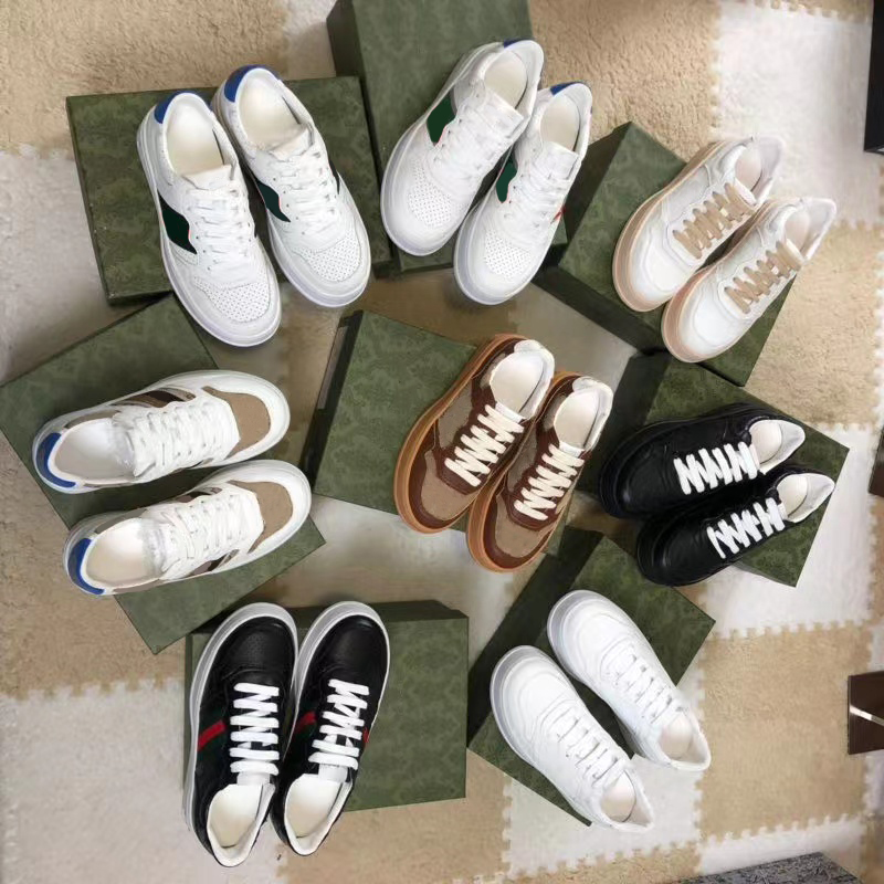 Top Quality Designers Women's Skate Shoes White Leather Sneaker with Green and red Web Luxurys Chunky B Casual Shoe Men 35-45
Top Quality Designers Women's Skate Shoes White Leather Sneaker with Green and red Web Luxurys Chunky B Casual Shoe Men 35-45