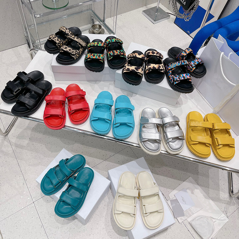 Women Act Flat Sandal Designer Sandals Black White Lambskin HOOK & LOOP Sandals Gold Metal Letter Summer Rubber Sole Shoes size 35-42 NO399, Sock
Women Act Flat Sandal Designer Sandals Black White Lambskin HOOK & LOOP Sandals Gold Metal Letter Summer Rubber Sole Shoes size 35-42 NO399, Sock